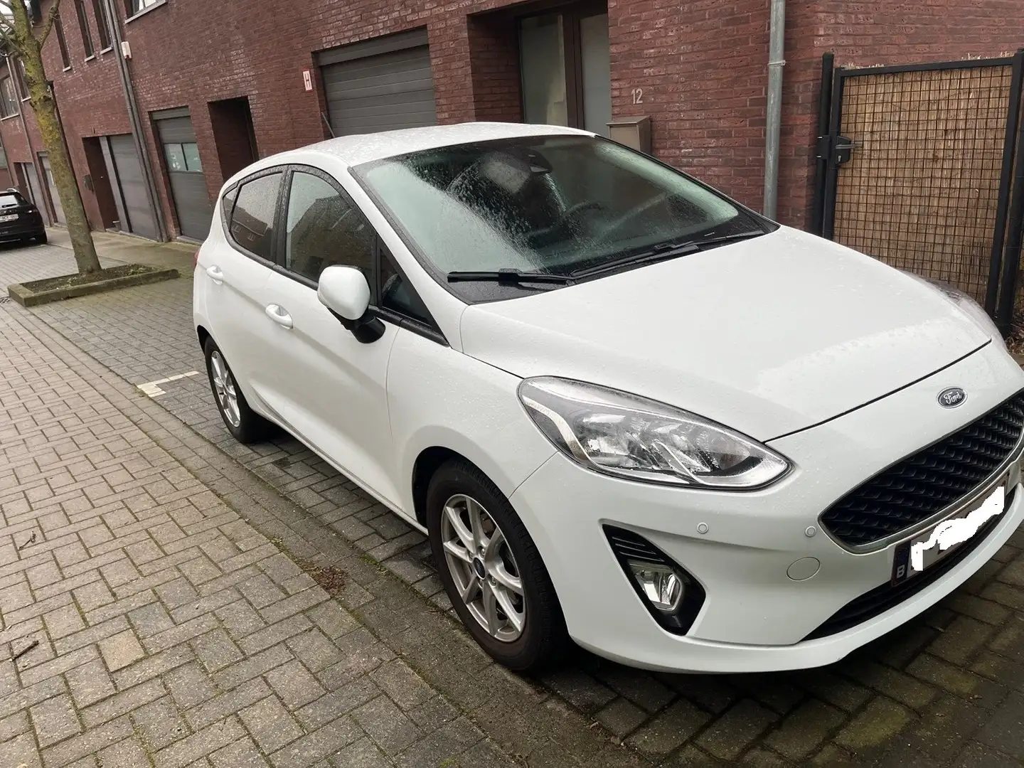 Ford Fiesta 17.000 km - Automatic Gearbox - CarPlay - EcoBoost Wit - 1