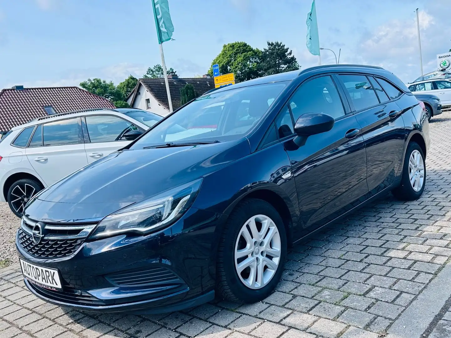 Opel Astra K Sports Tourer Edition Start/Stop Blauw - 2