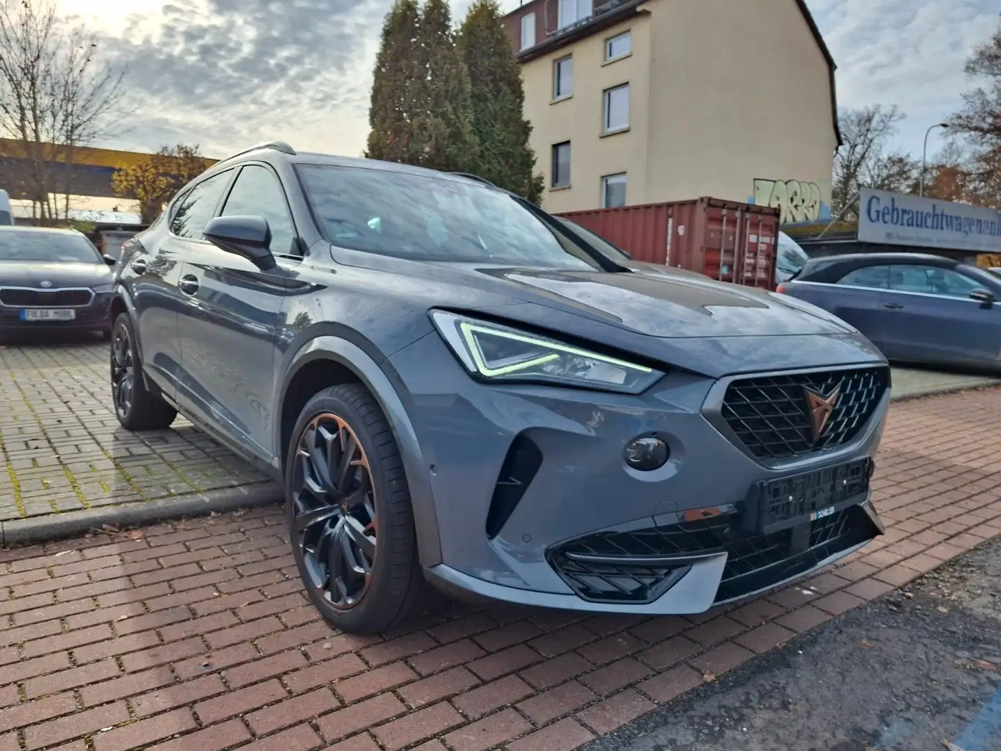 CUPRA Formentor 1.4 DSG 245 PS VZ e-Hybrid * TOP* Gris - 2