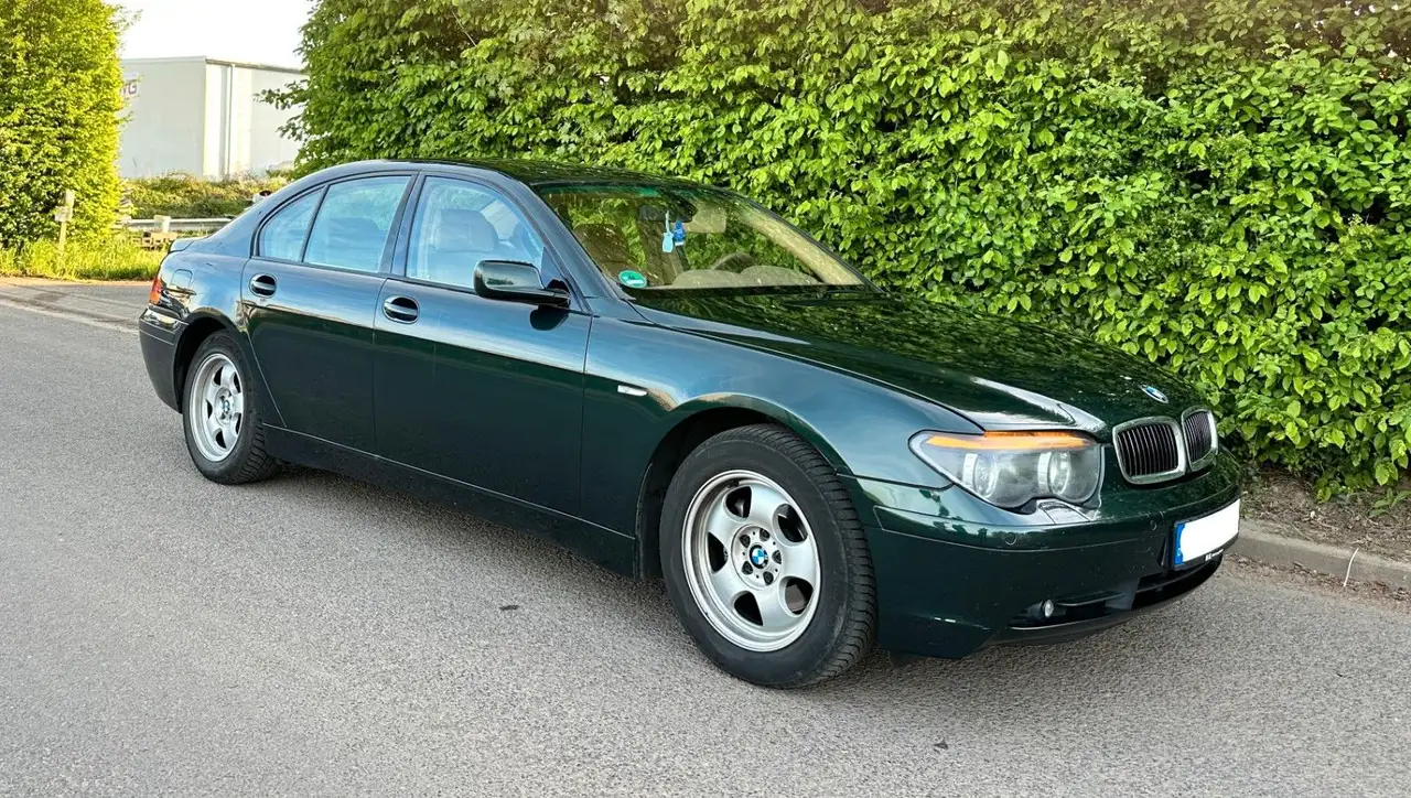 BMW 730