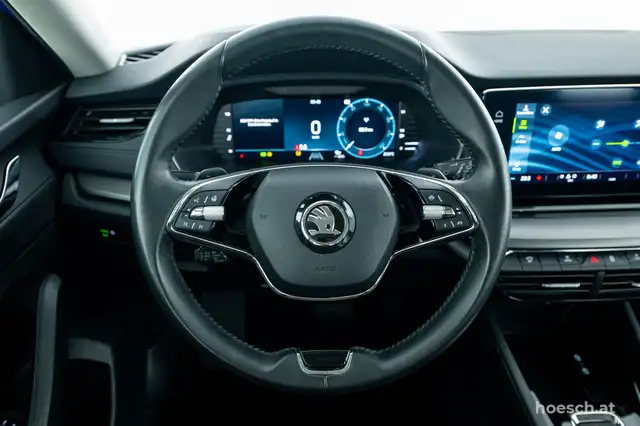 Skoda Octavia view 7