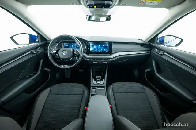 Skoda Octavia view 6