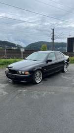 i V8 M Paket