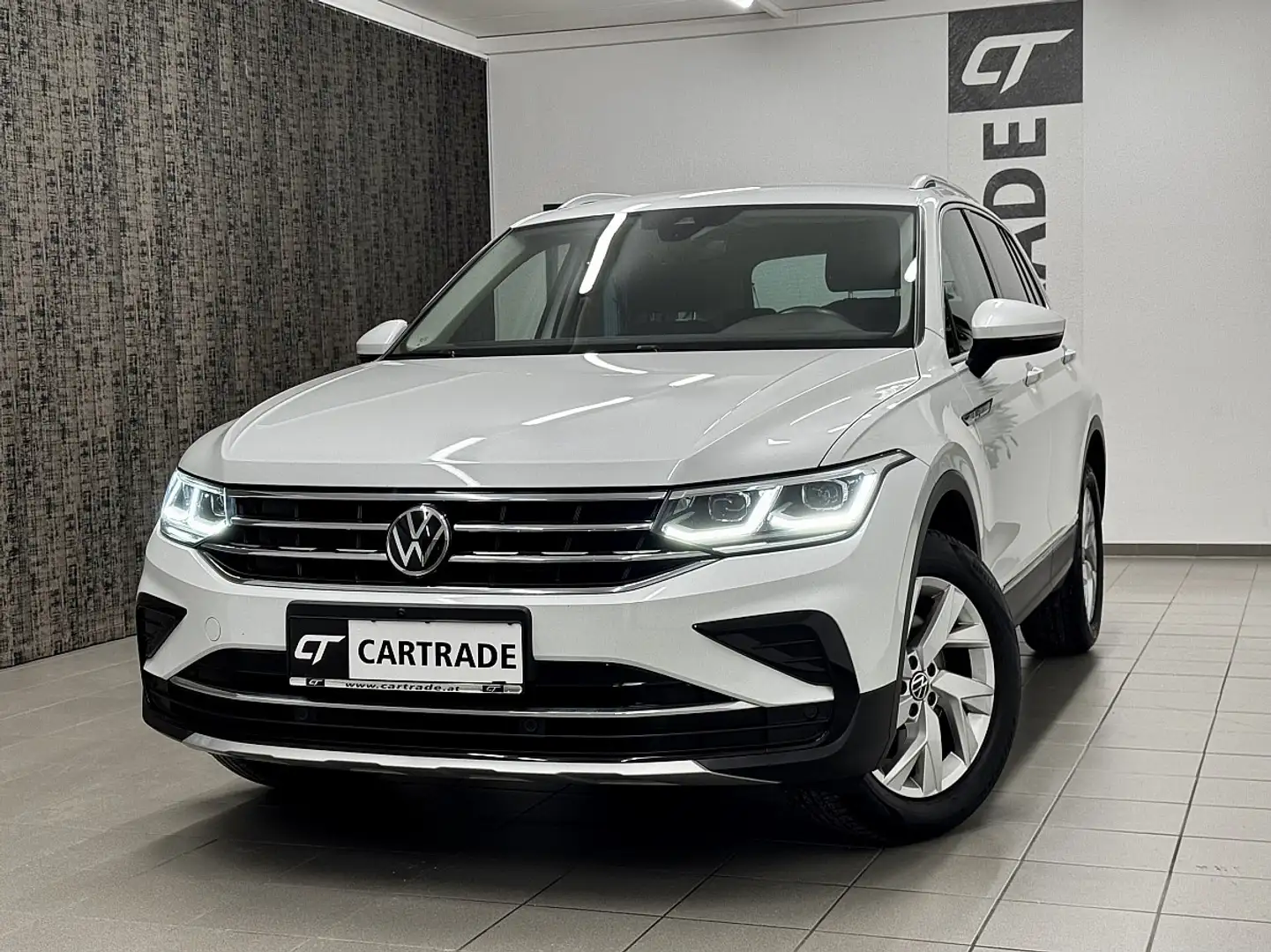 Volkswagen Tiguan 2,0 TDI 4Motion DSG / I.Q. LIGHT-MATRIX-LED/ AC... Weiß - 1