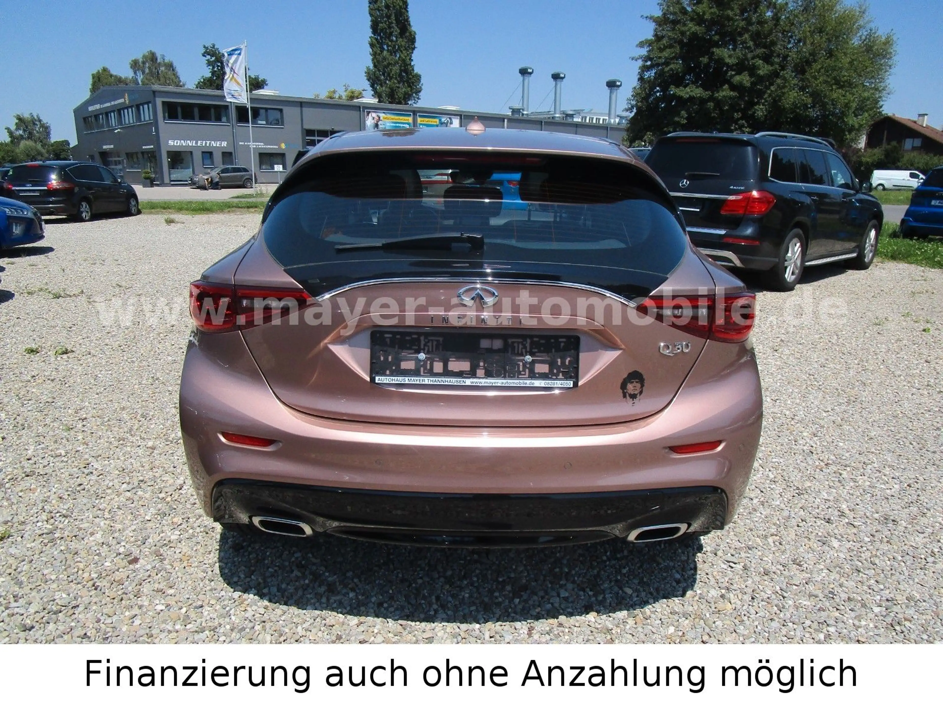 Infiniti Q30 d 1.5 *Leder*Panorama*Navi*Bose*SHZ*BT*VOLL* — photo 4
