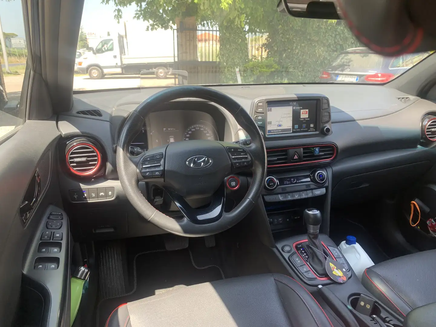 Hyundai KONA Kona 1.6 crdi Style Premium Pack 2wd 136cv dct Schwarz - 2
