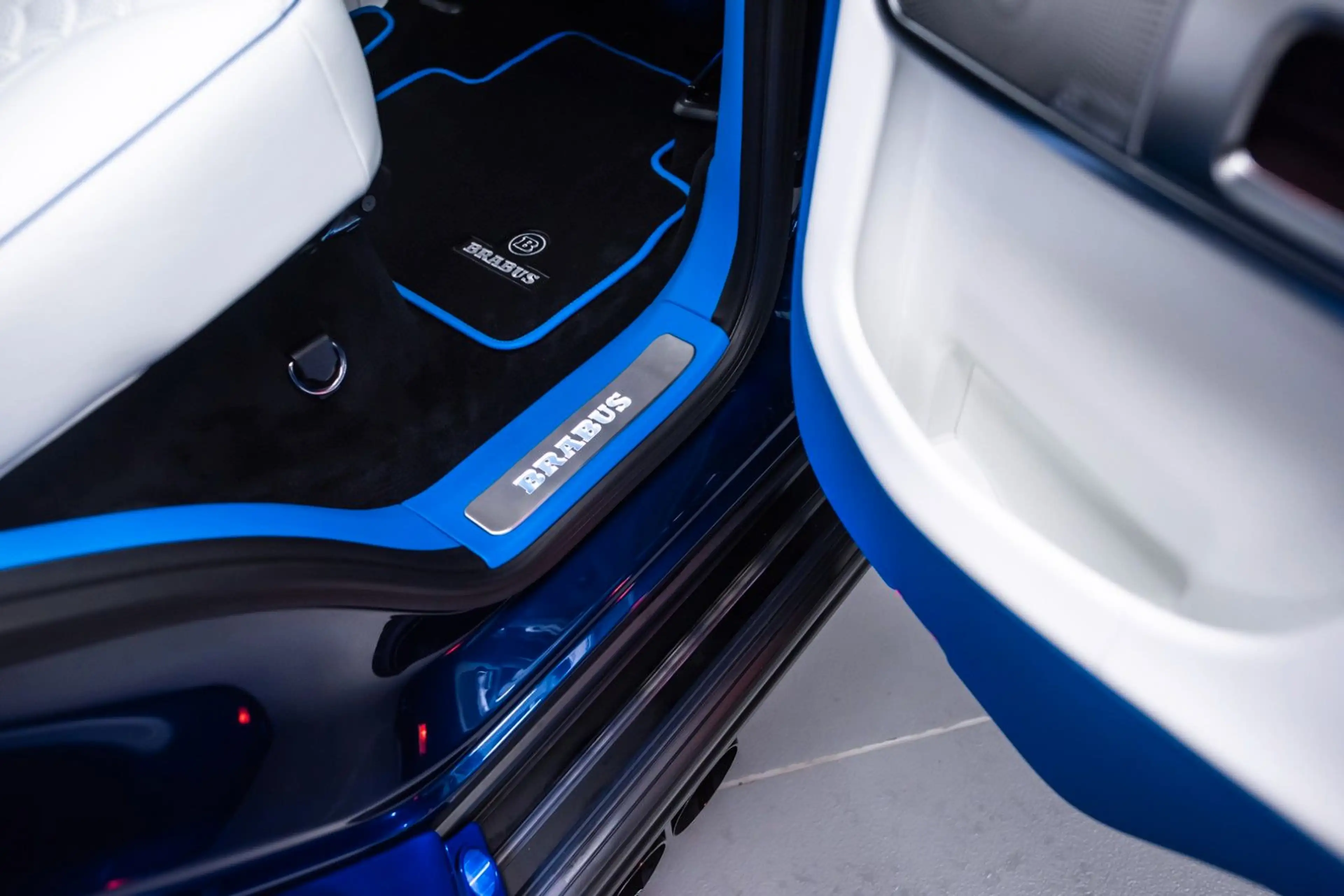 Mercedes-Benz G 63 AMG G800 BRABUS | Blue Custom Nappa | — photo 38