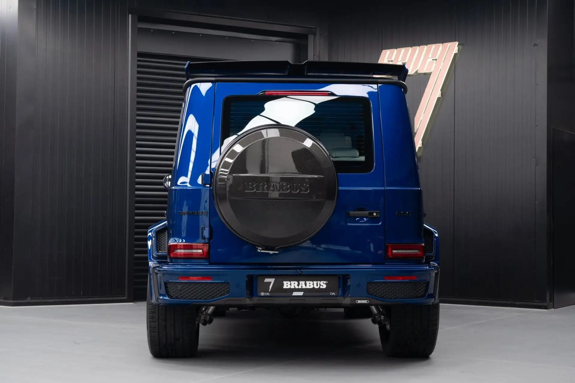 벤츠 G-Class G 63 AMG 2026 파랑 사진 5