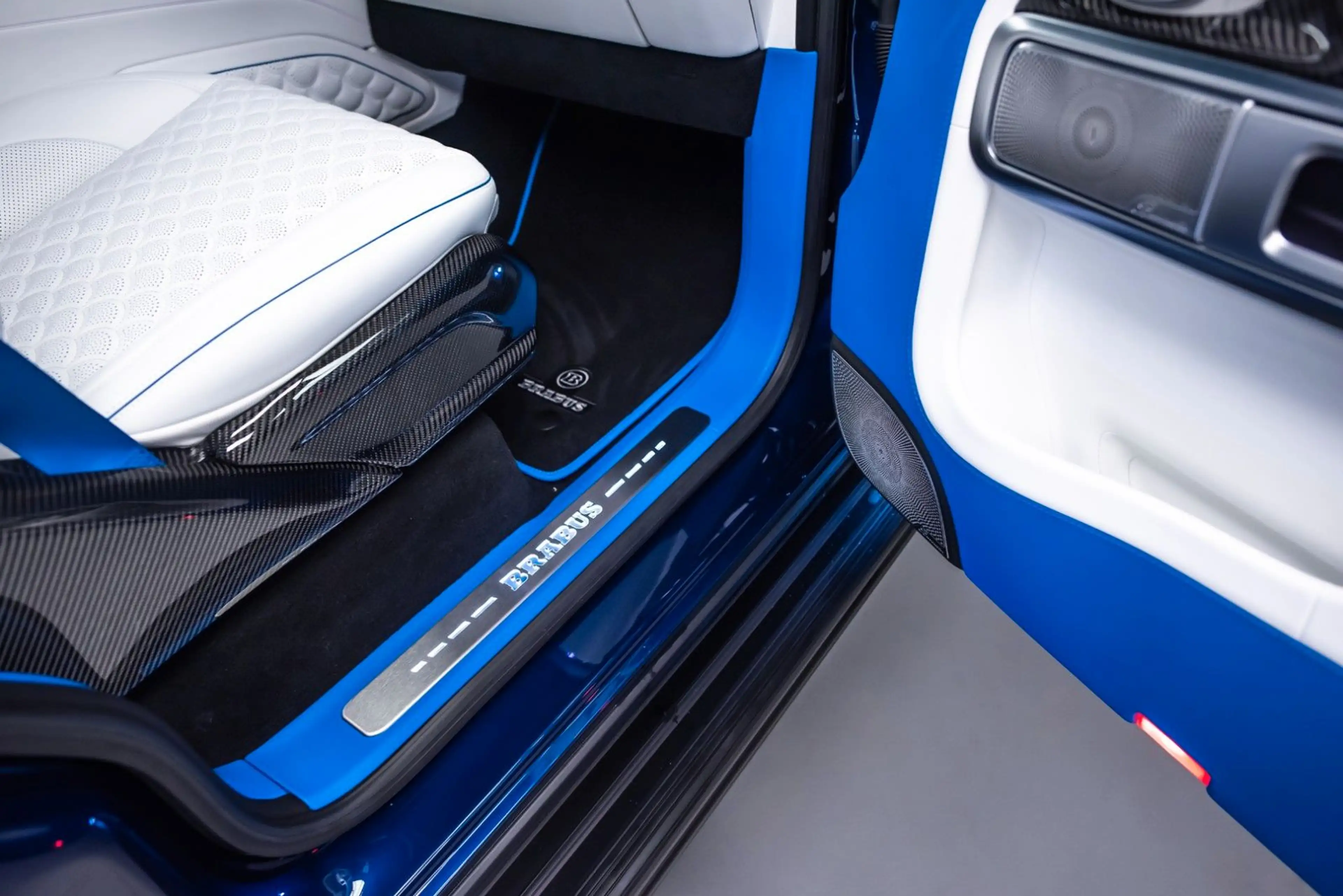 Mercedes-Benz G 63 AMG G800 BRABUS | Blue Custom Nappa | — photo 36