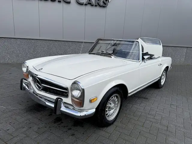 Mercedes-Benz SL 280 W113 Pagode