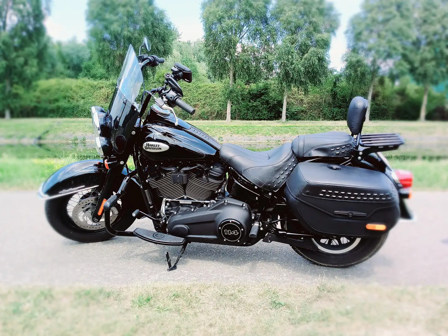 Harley-Davidson Heritage Softail Classic Zwart - 1
