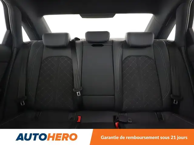 Audi A4 view 15
