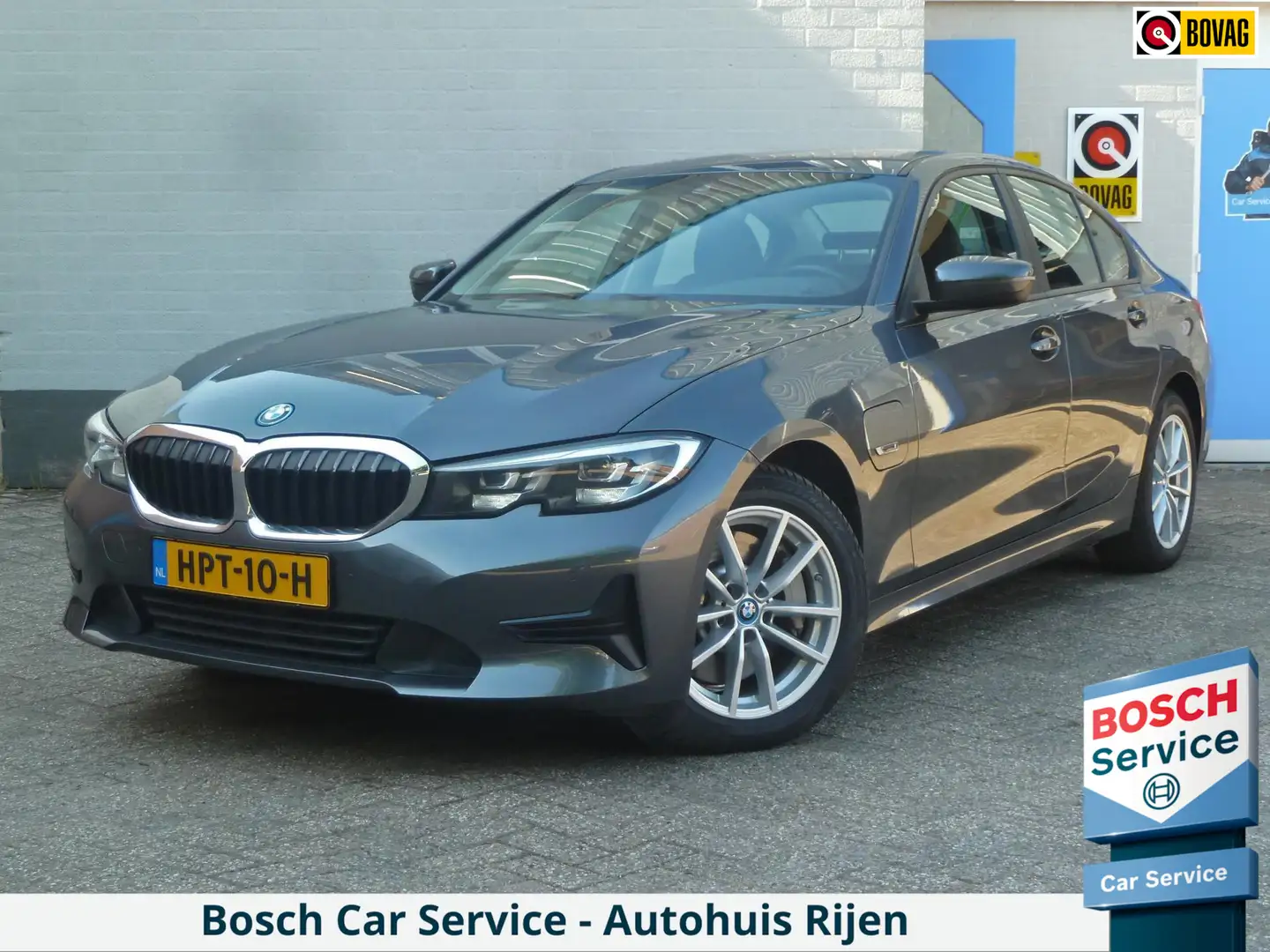 BMW 330 3-serie 330e High Executive|Sportstoelen|Camera|Li Grijs - 1