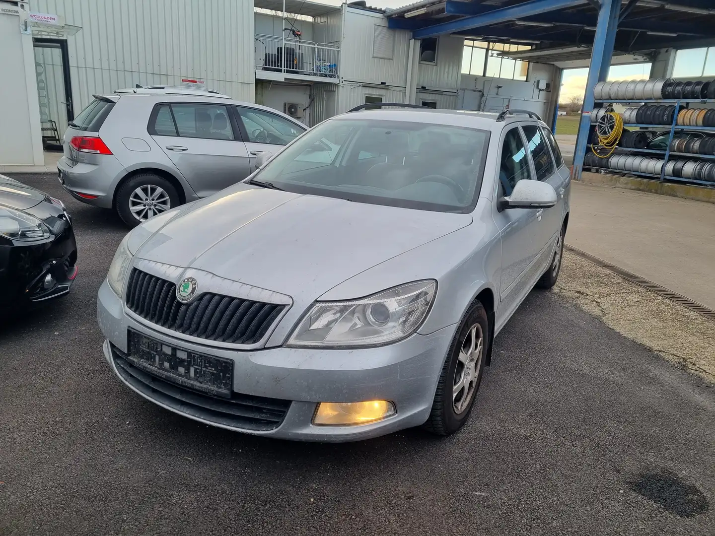 Skoda Octavia Elegance Silber - 1