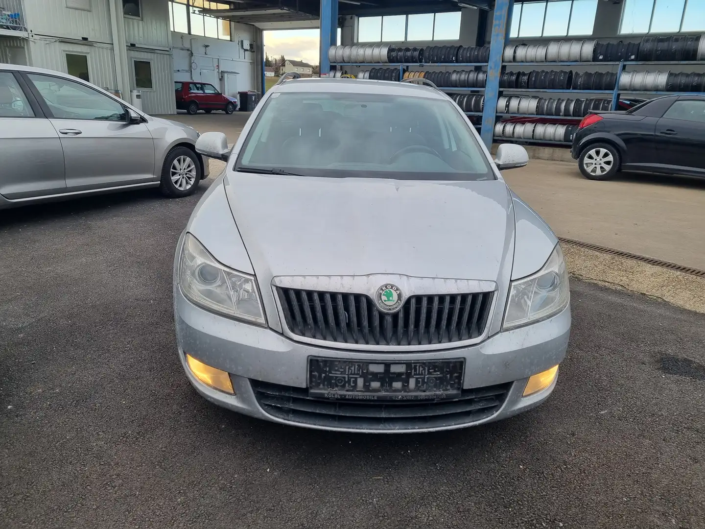 Skoda Octavia Elegance Silber - 2