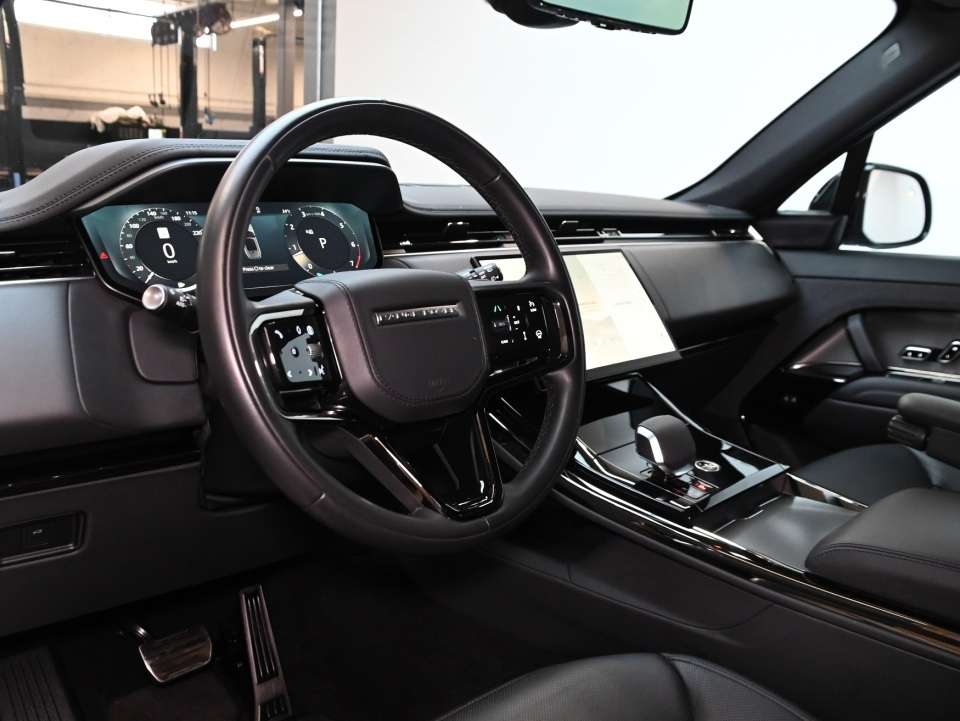 2024 Land Rover Range Rover Sport P400 Dynamic HSE alt 4