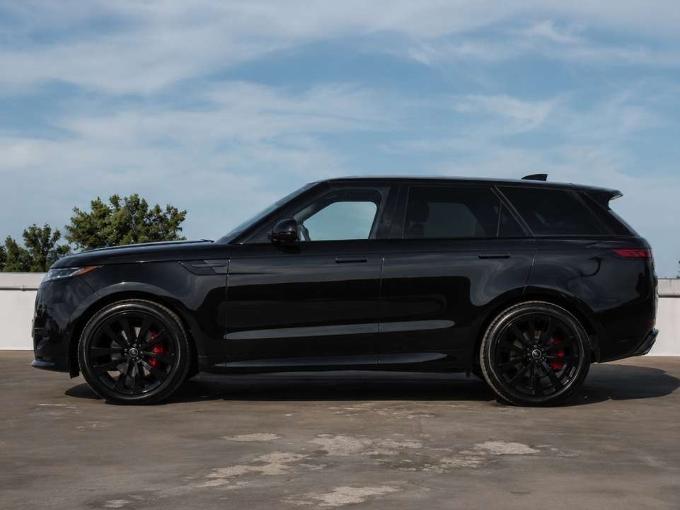 2024 Land Rover Range Rover Sport P400 Dynamic HSE alt 3