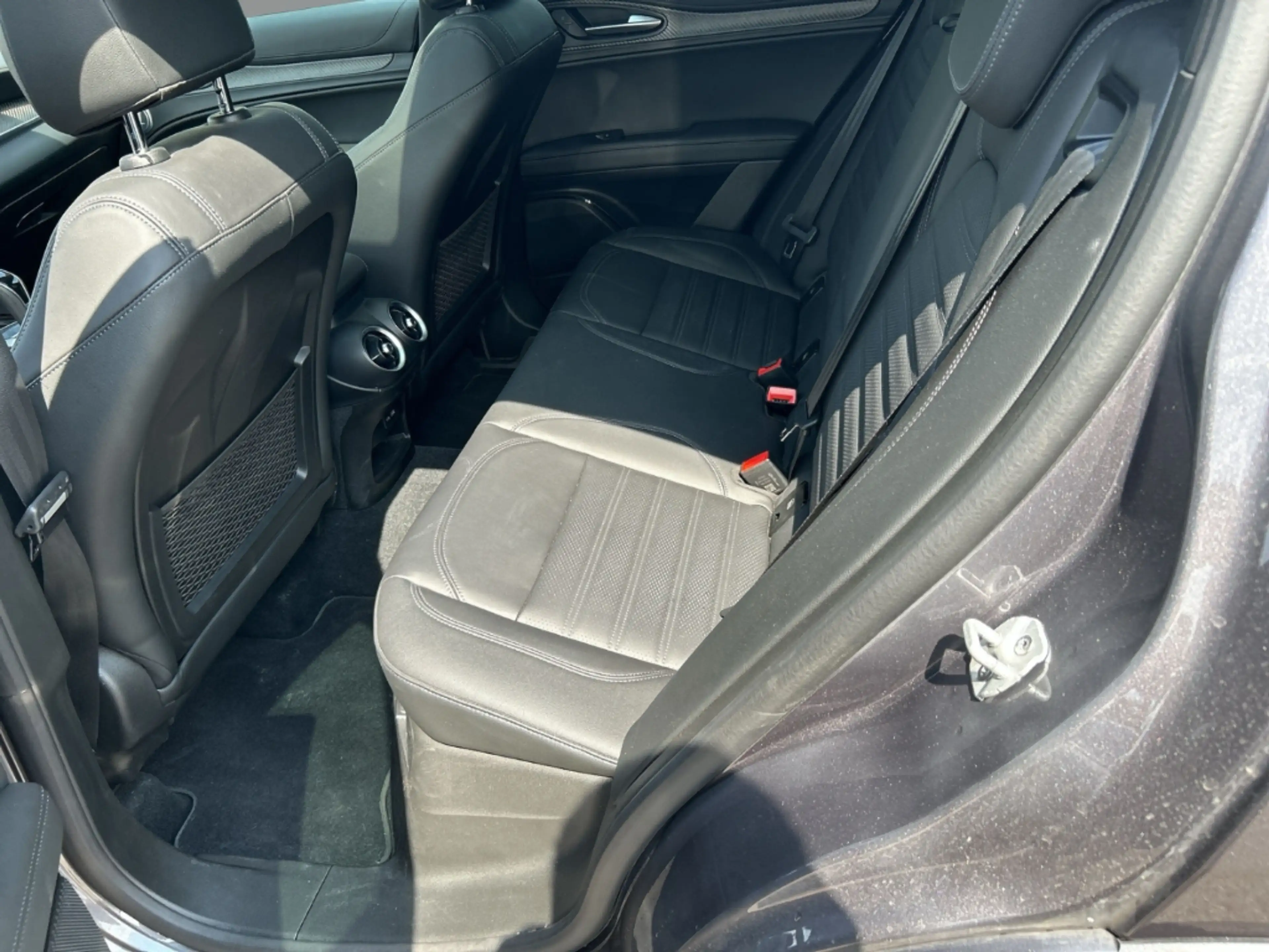 Alfa Romeo Stelvio Quadrifoglio Q4 2.9 V6 Bi-turbo ACC Keyless Rückfa — photo 12