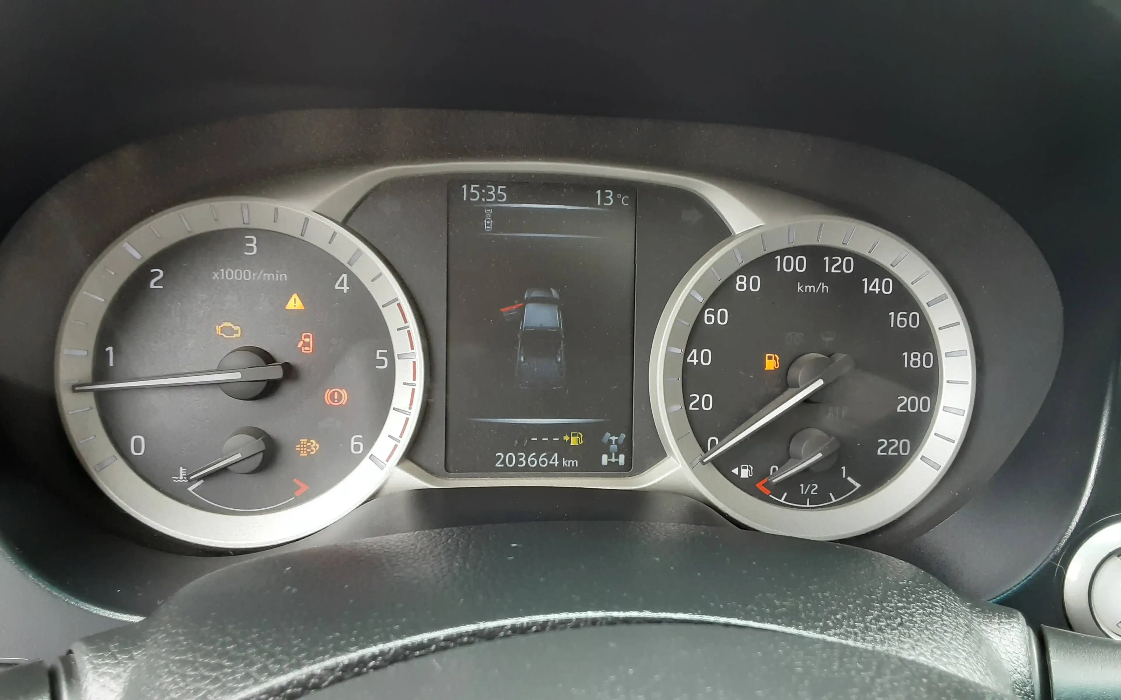 Nissan Navara TREK — photo 11