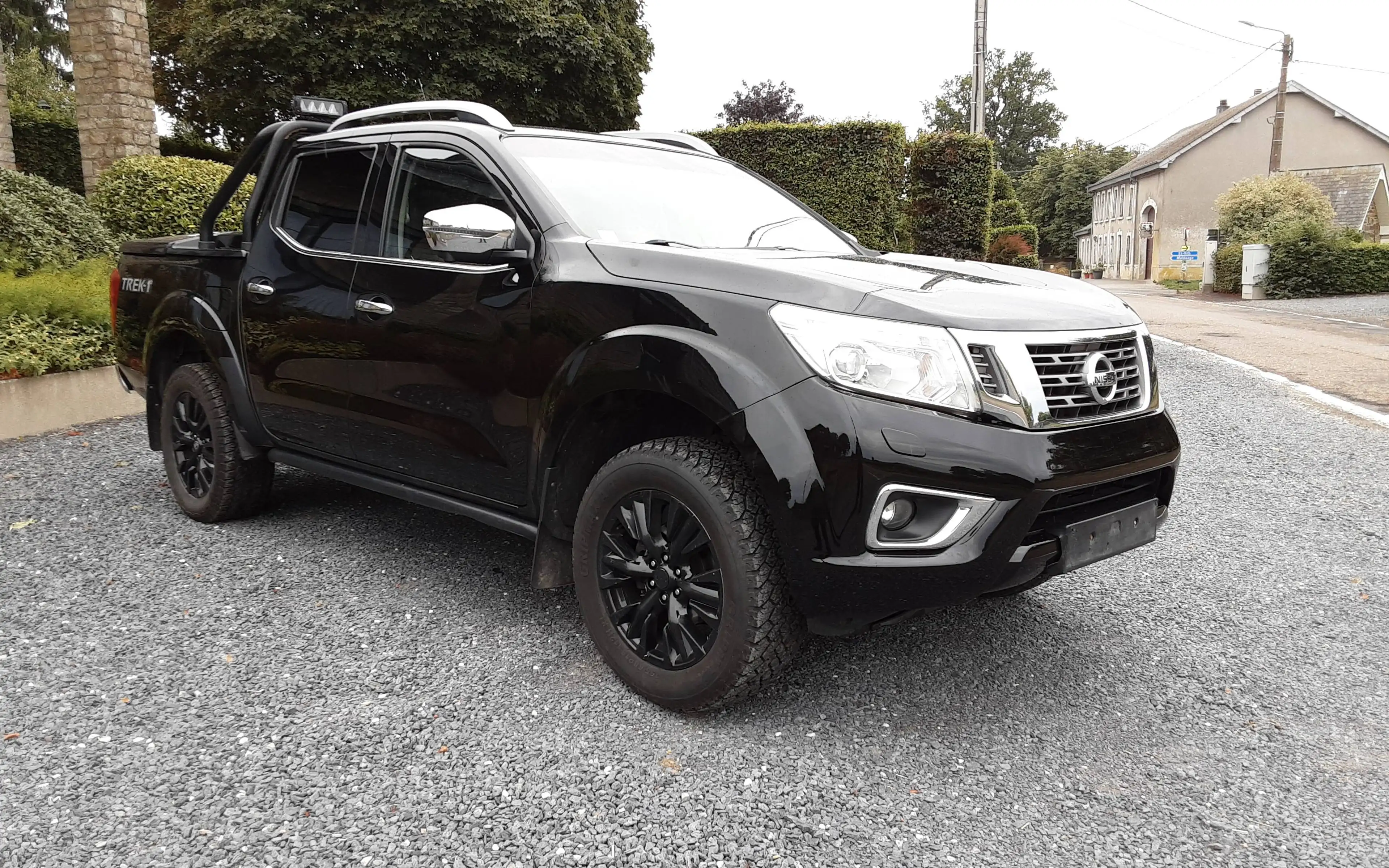 Nissan Navara TREK — photo 5
