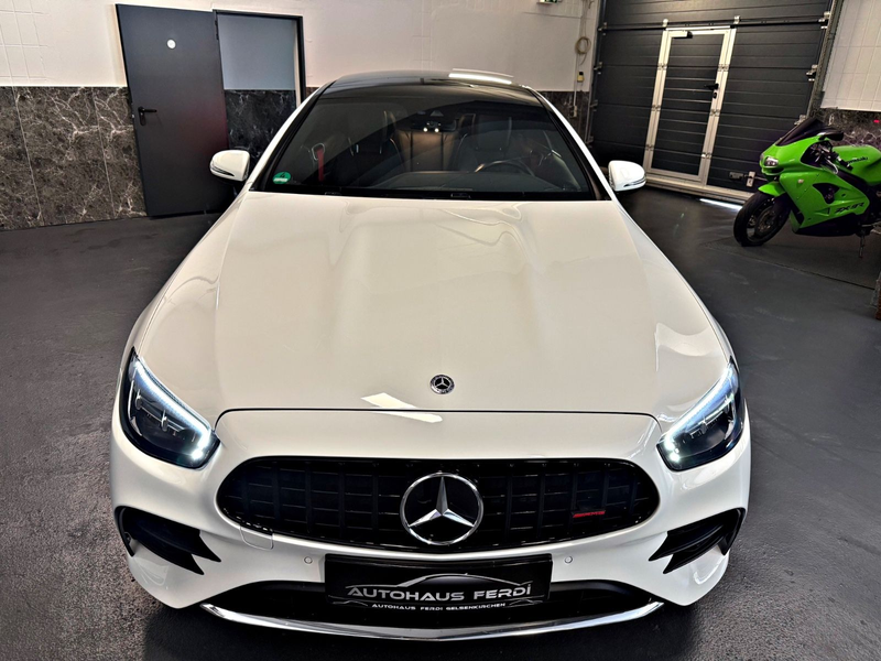 Mercedes-Benz E 220 d Coupe AMG Panorama Totwinkel Memory MBUX — photo 4