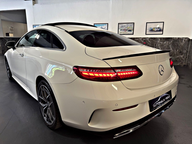 Mercedes-Benz E 220 d Coupe AMG Panorama Totwinkel Memory MBUX — photo 11