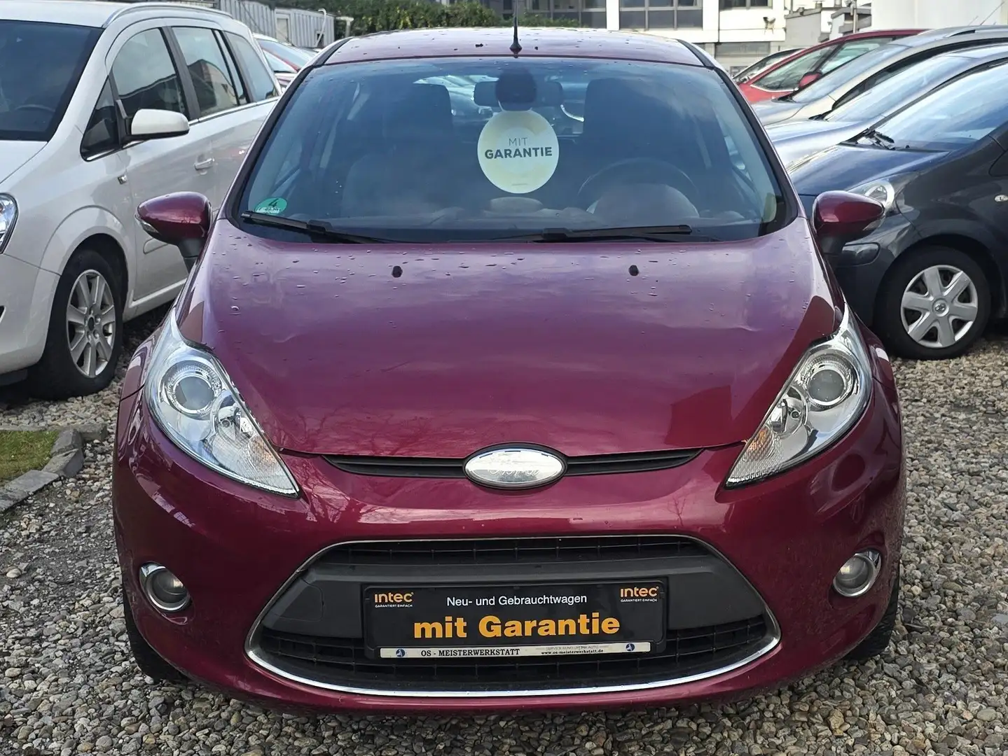 Ford Fiesta Titanium Rot - 1
