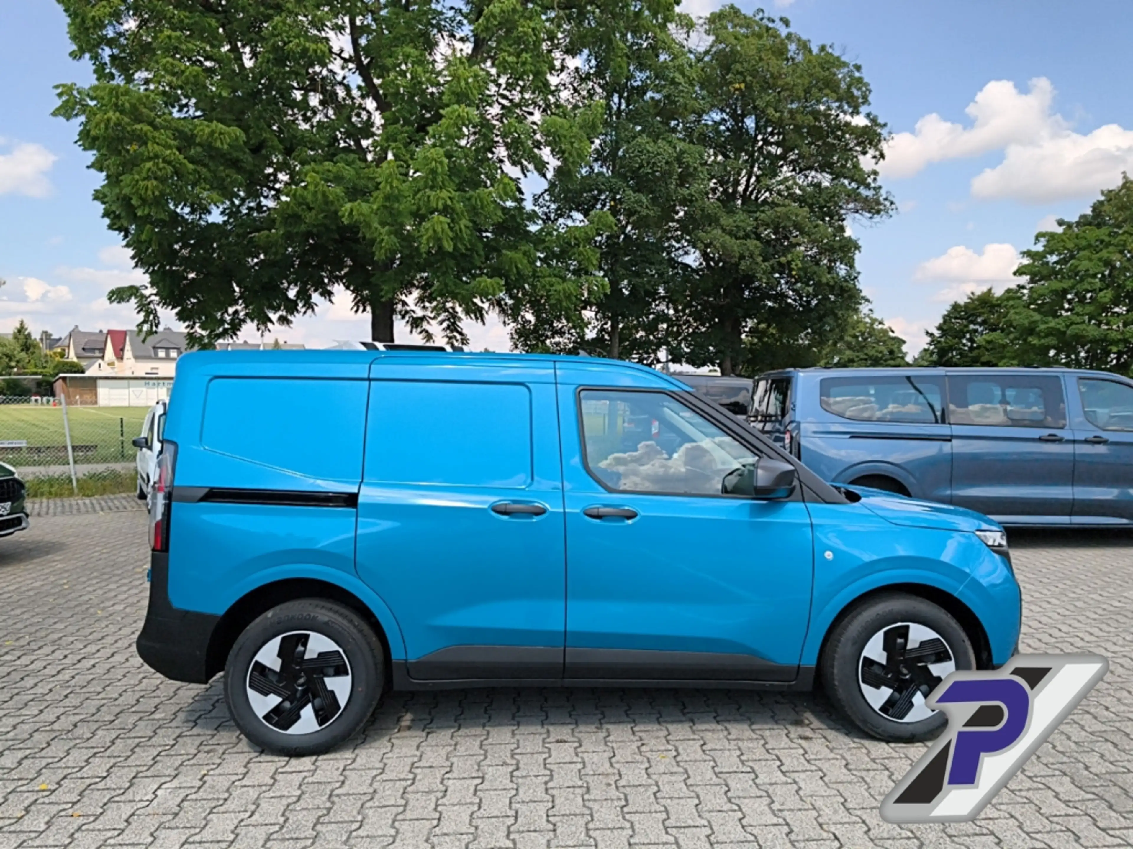 Ford Transit Courier BEV Trend TAGESZULASSUNG+KAMERA+WINTER-PAKET — photo 6