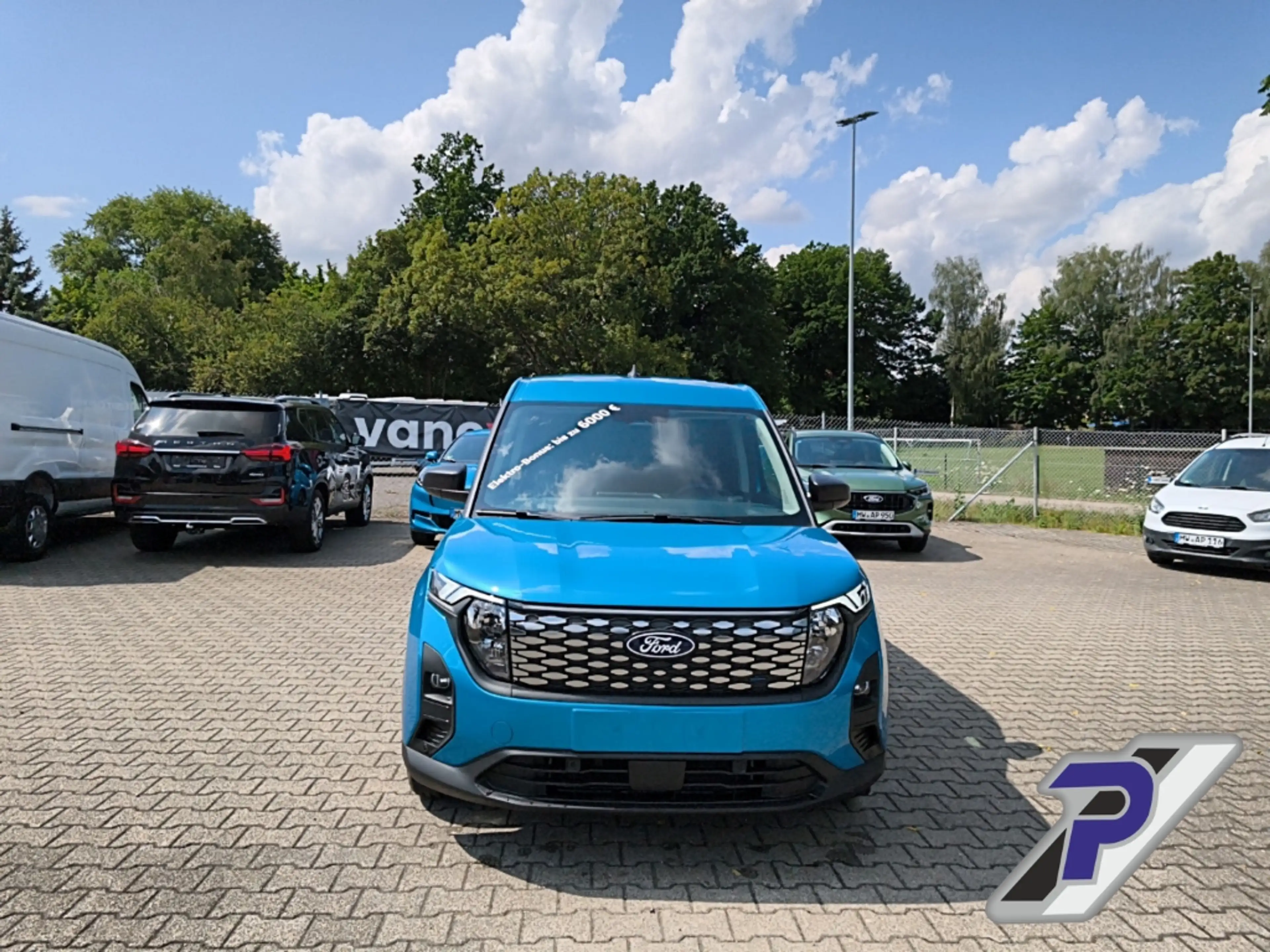 Ford Transit Courier BEV Trend TAGESZULASSUNG+KAMERA+WINTER-PAKET — photo 8