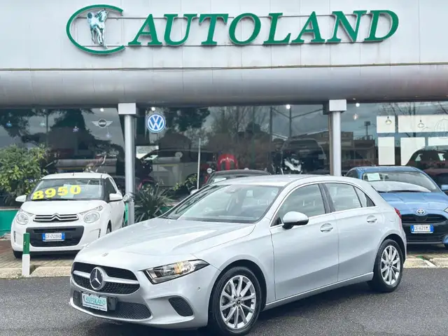 Mercedes-Benz A 220 Automatic Business *MBUX*Finanziabile