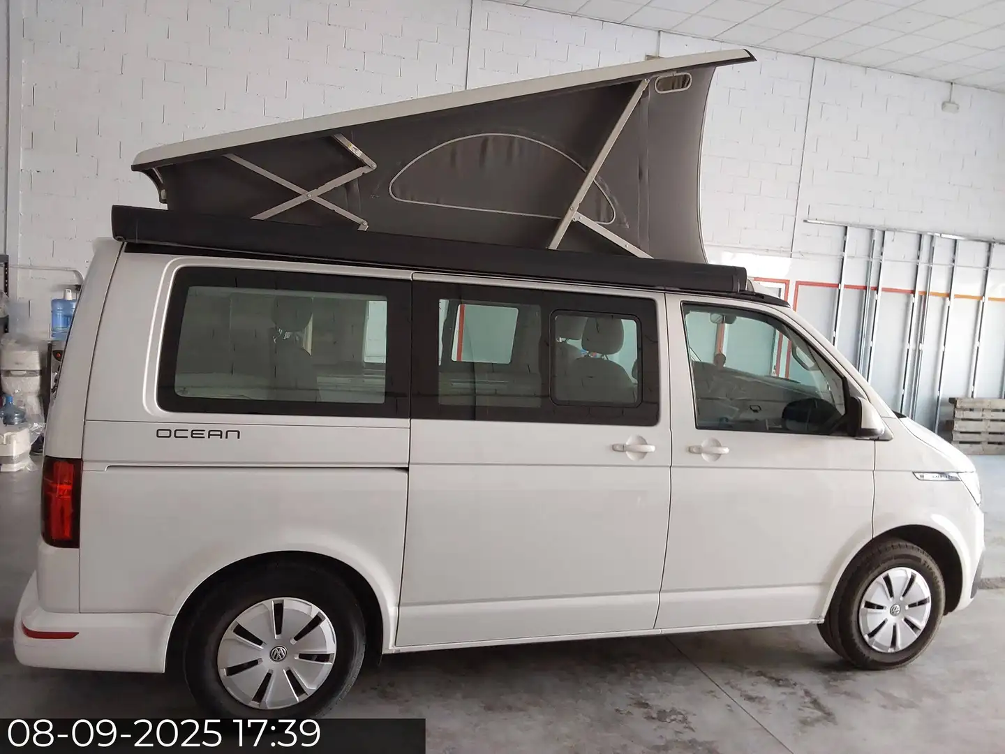Volkswagen T6 California T6.1 California Ocean 2.0 TDI Blanco - 2