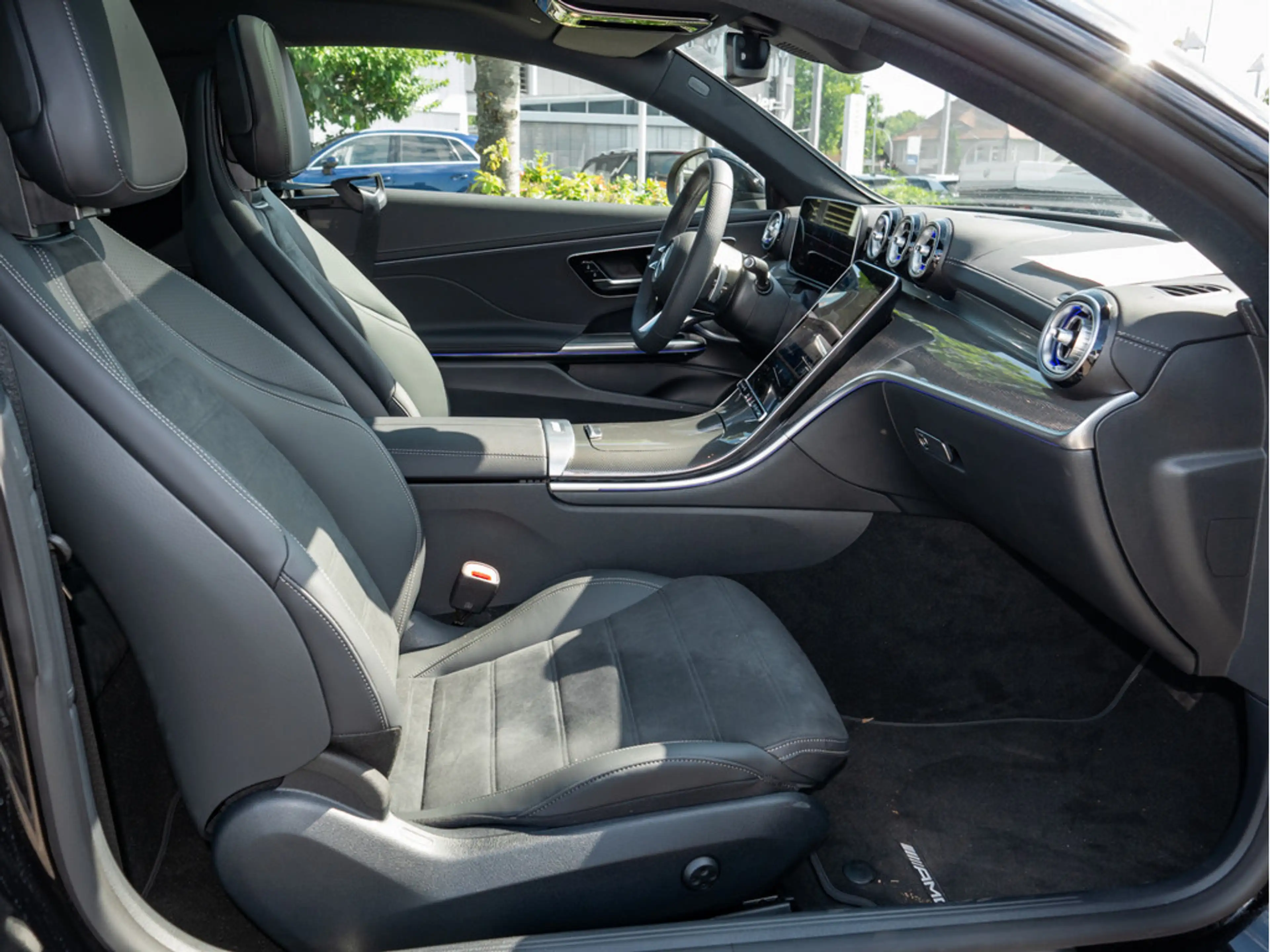 Mercedes-Benz CLE 220 d Coupé NIGHT PANO LED 360° NAVI SHZ — photo 4