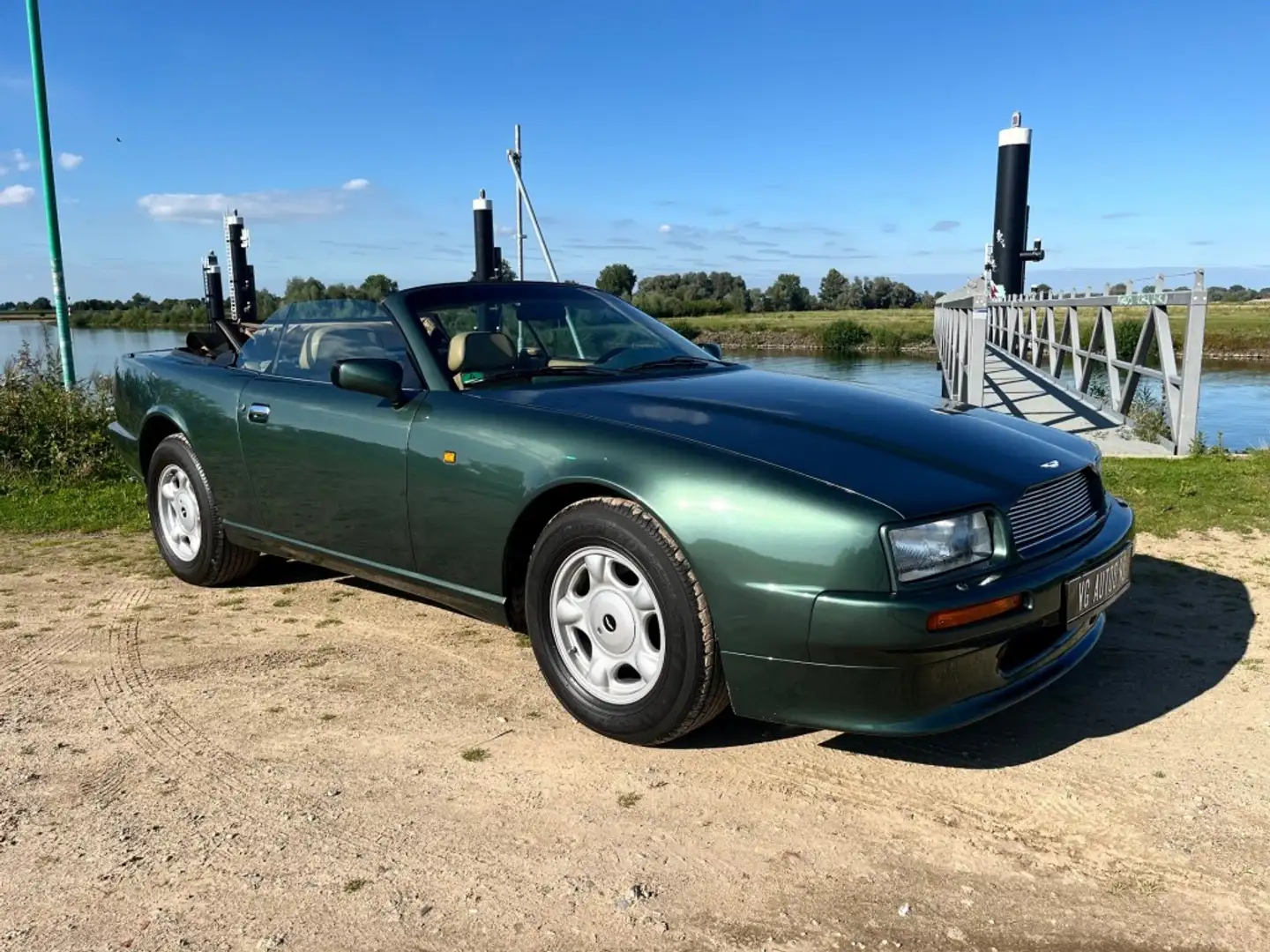Aston Martin Virage Volante (1e registratie in BelgiÃ«) zelena - 1
