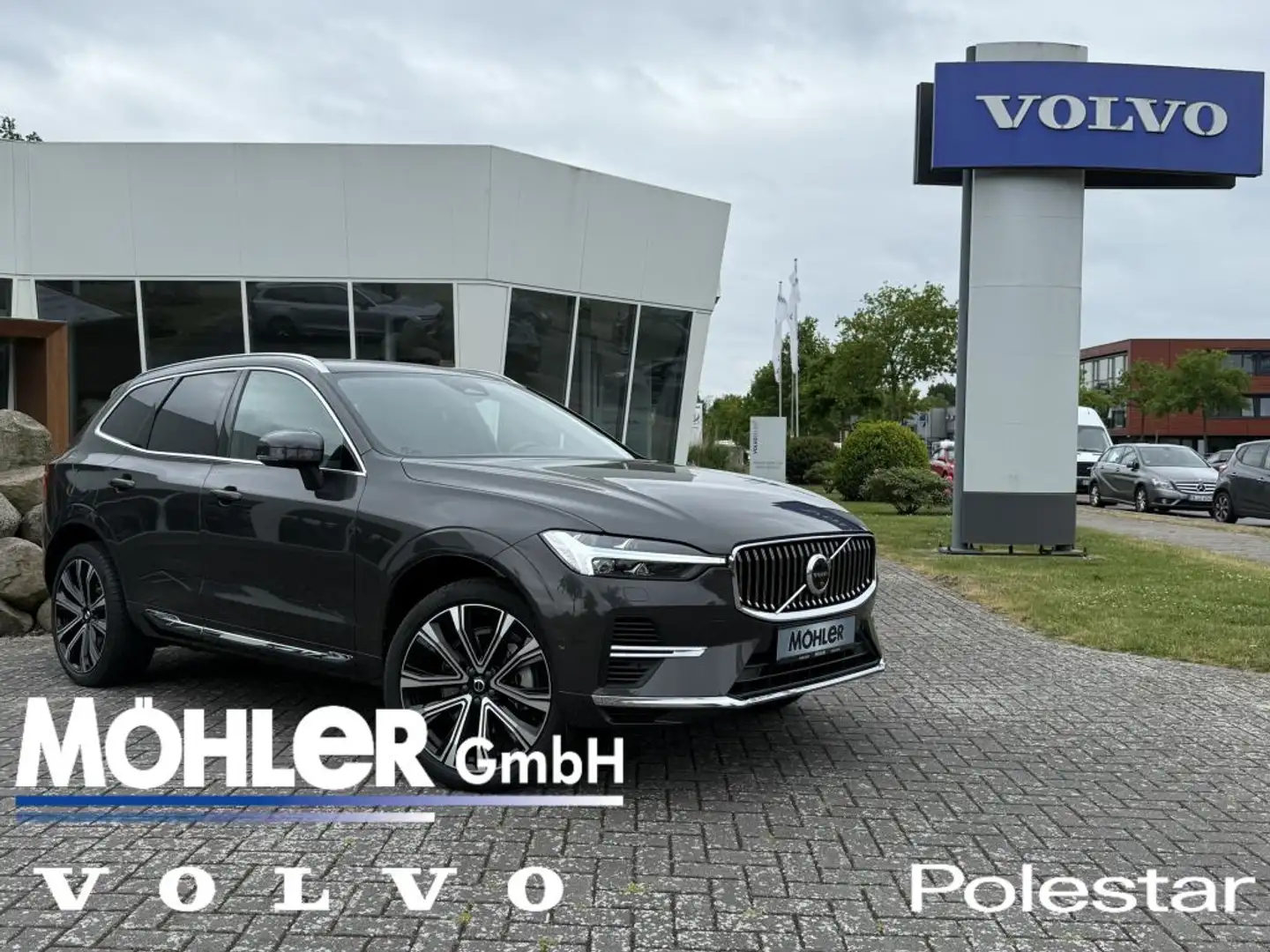 Volvo XC60 T8 AWD Recharge Geartronic Inscription Gris - 1