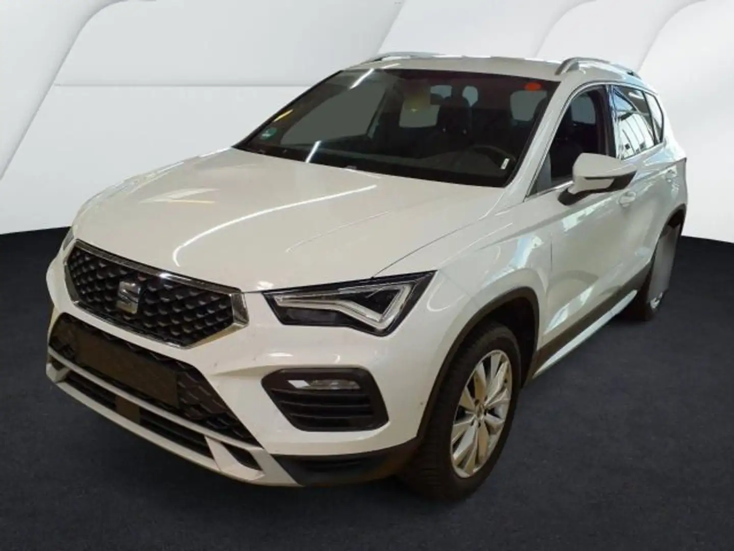 SEAT Ateca 1.5 TSI DSG X-PERIENCE SIDE-ASSIST NAVI+ P Weiß - 2
