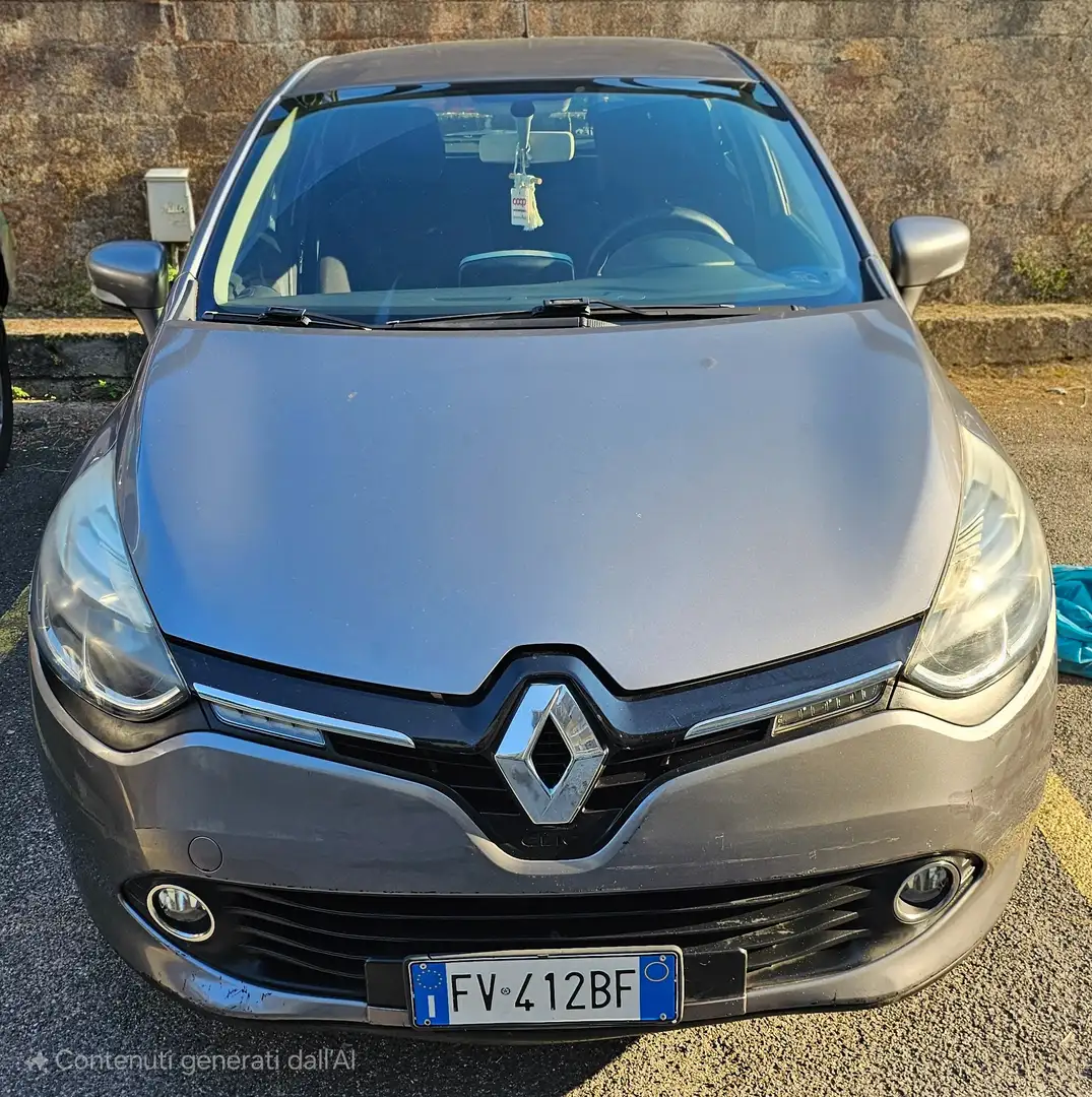 Renault Clio Clio 5p 1.2 Live 75cv Grigio - 1
