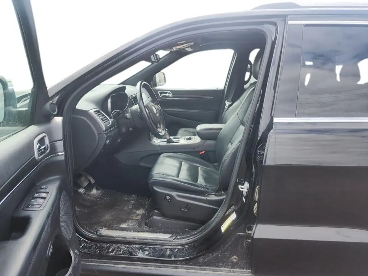 Jeep Grand Cherokee снимка Jeep Grand Cherokee