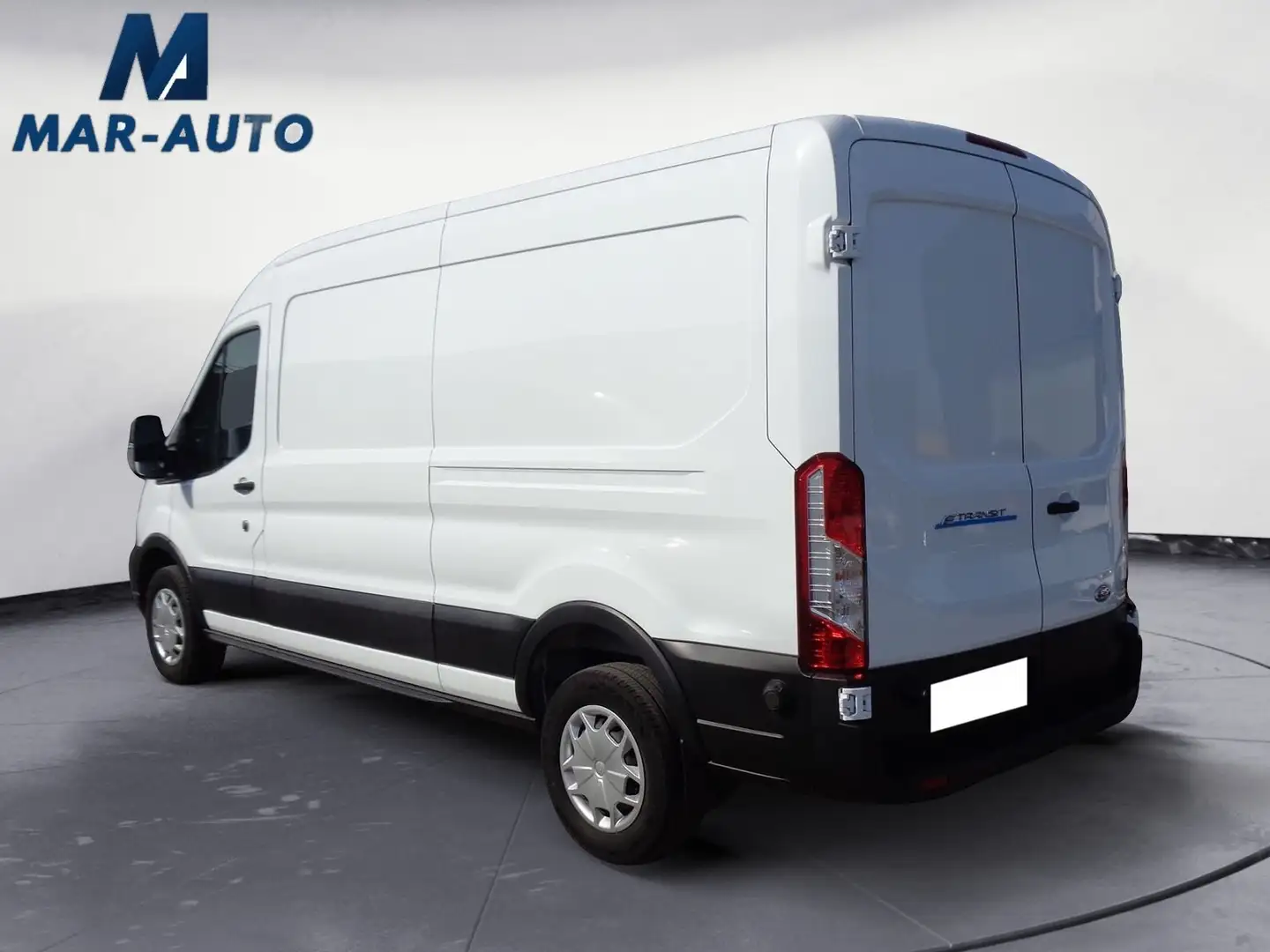 Ford E-Transit E-Transit 350 Batteria 68kWh 184CV L3H2 Furgone Trend + IVA Weiß - 2