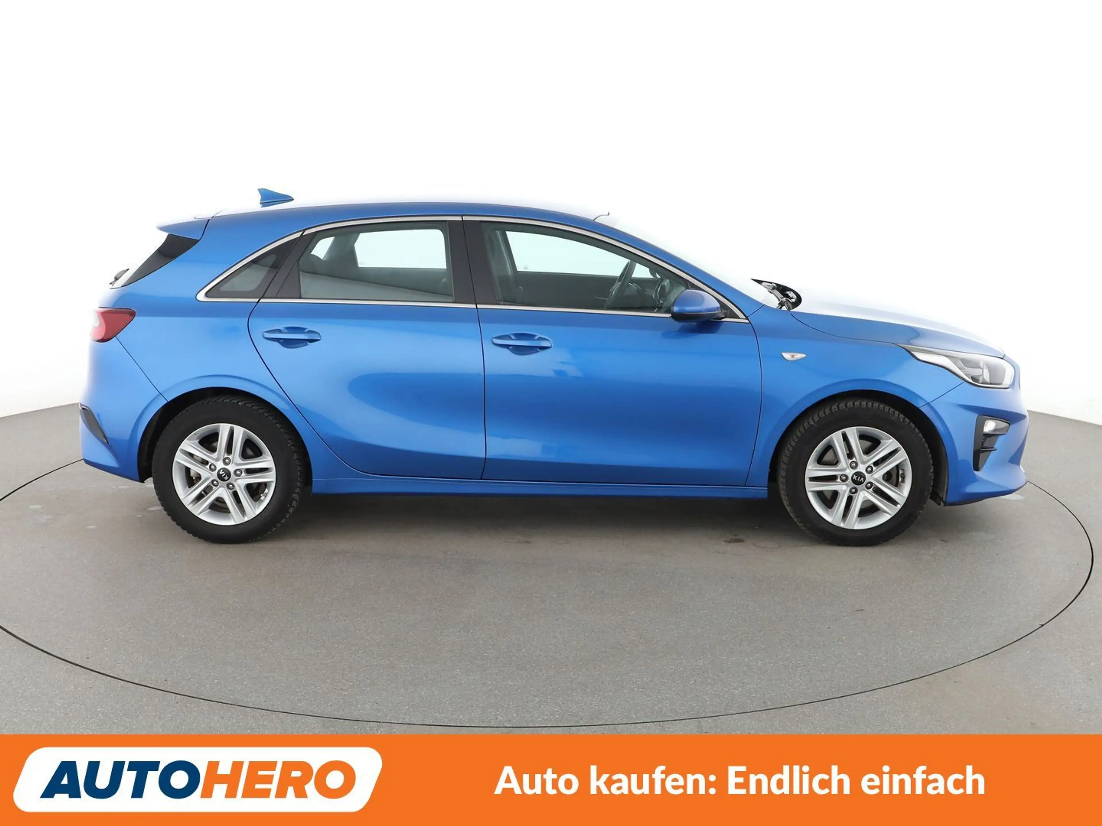 Kia Ceed / cee'd 1.4 Vision*NAVI*TEMPO*CAM*PDC*SHZ*KLIMA* — photo 7