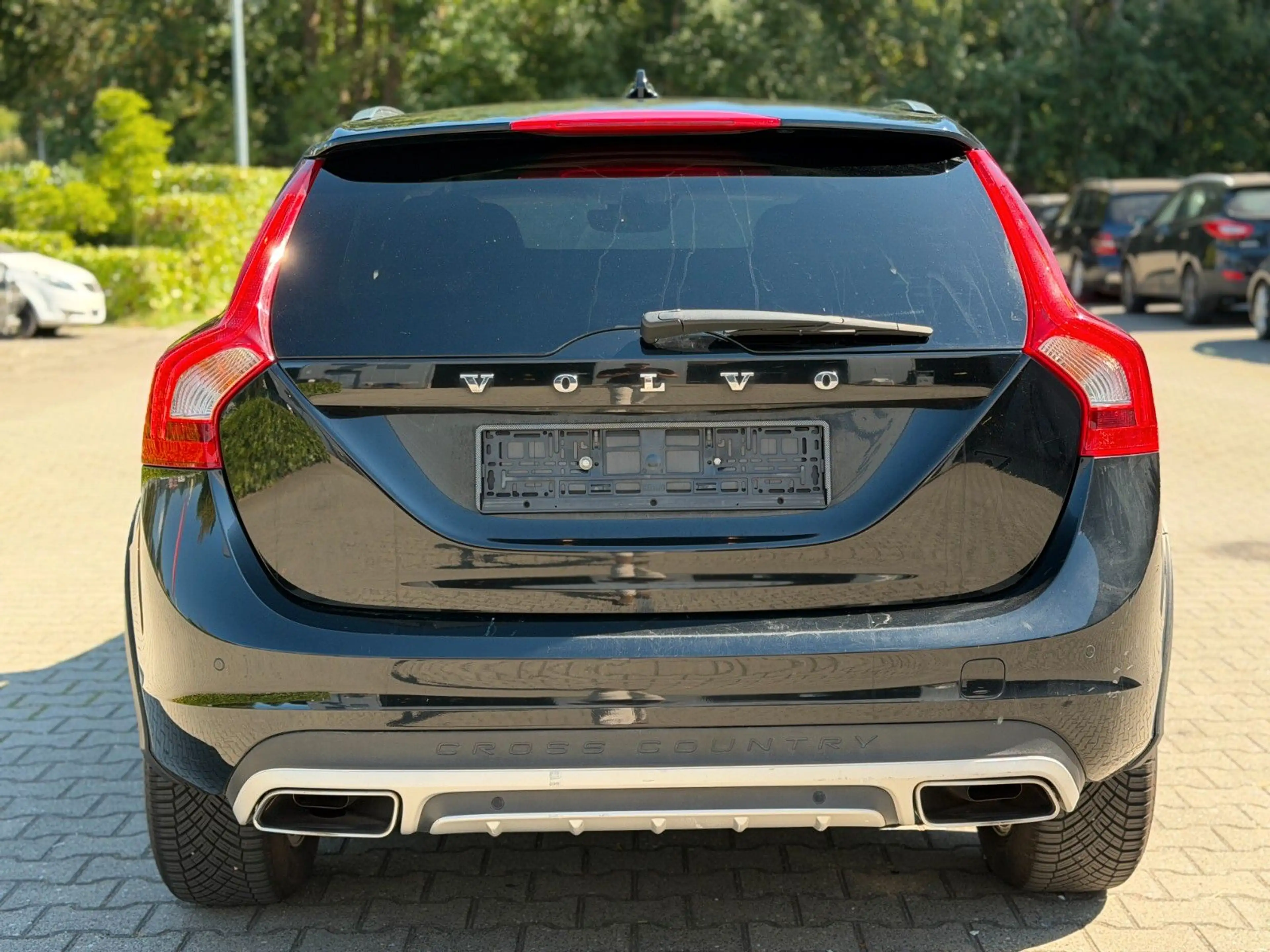 Volvo V60 Cross Country Momentum AWD *Navi *Leder — photo 9