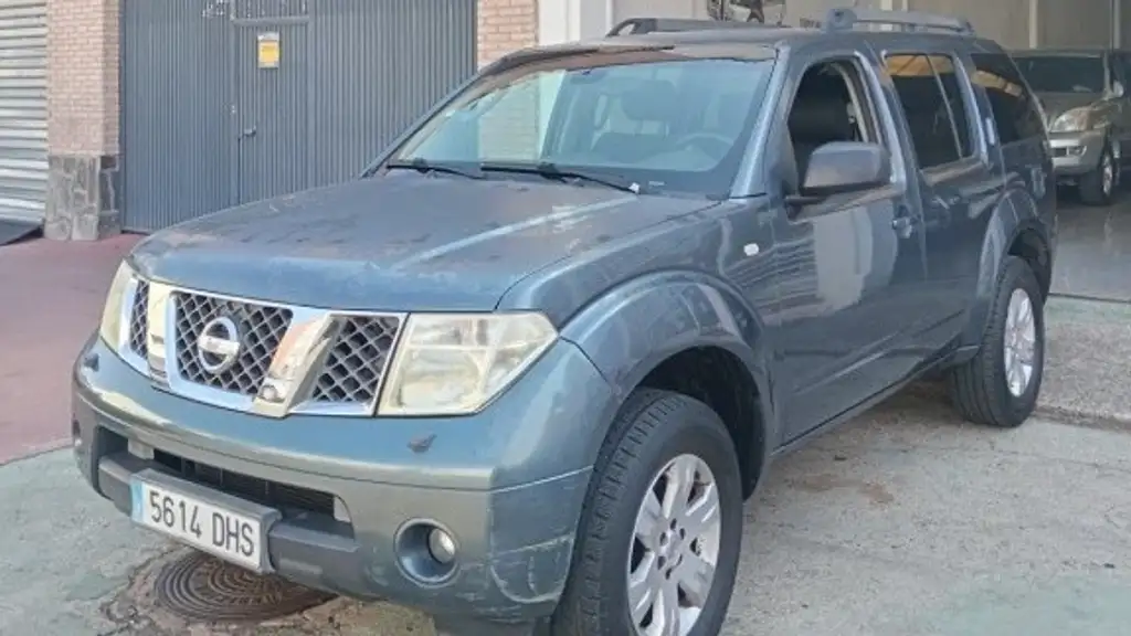 Nissan Pathfinder 2005 из Европы — купить под ключ