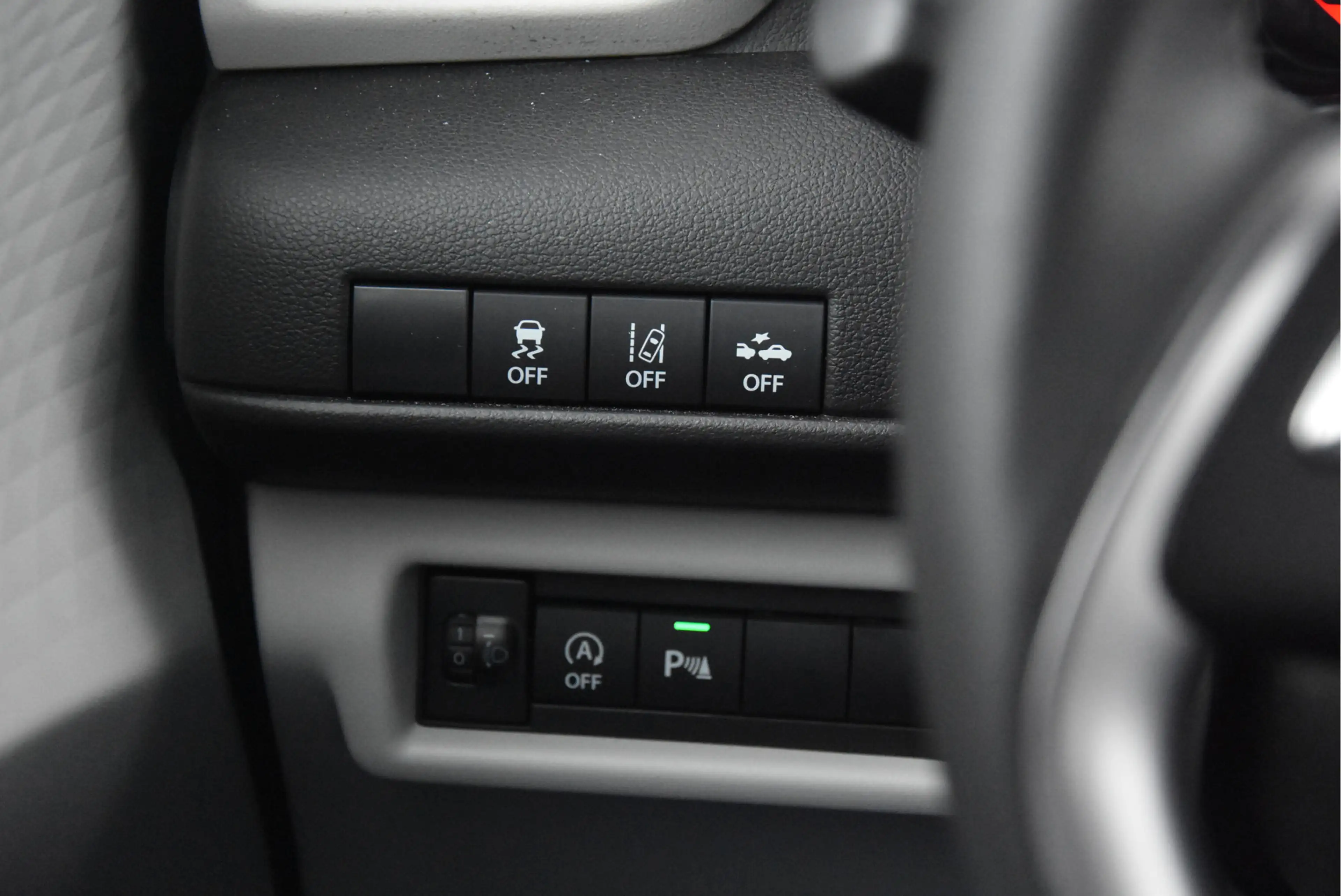 Suzuki Swift 1.2 Select Smart Hybrid — photo 8