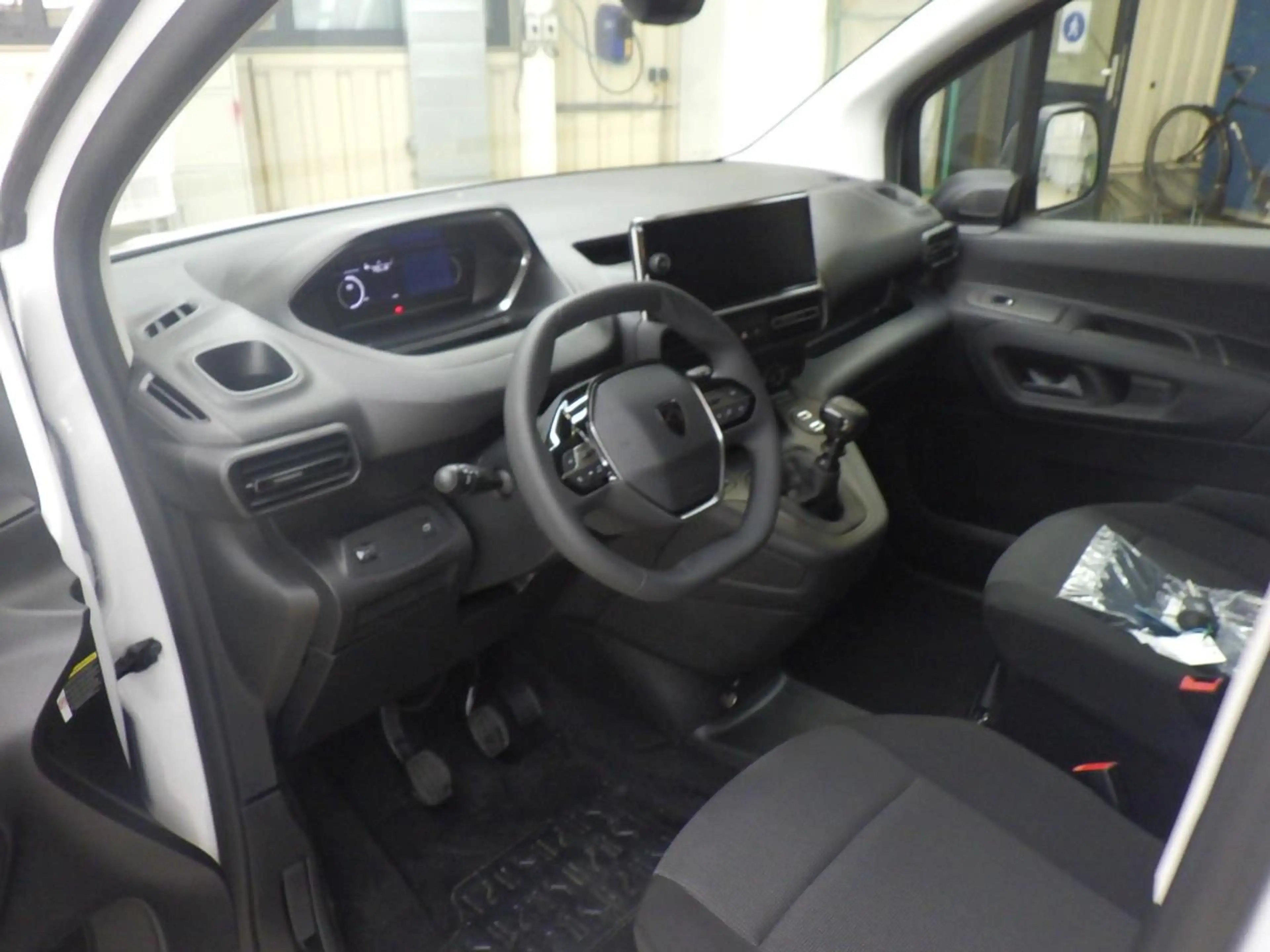 Peugeot Partner L2 1.5 100 PK 8 JAAR GARANTIE | 10"SCHERM + DRAADL — photo 5