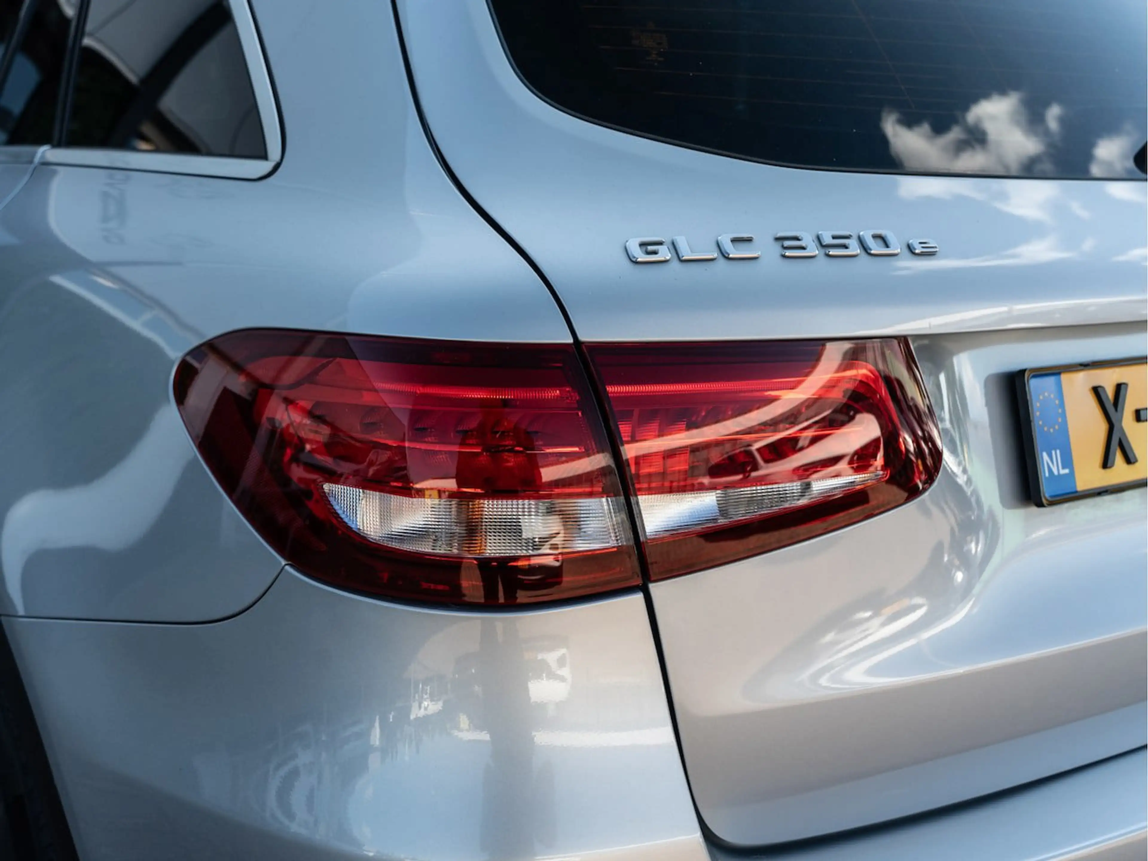 Mercedes-Benz GLC 350 350e 4MATIC Premium Plus — photo 11