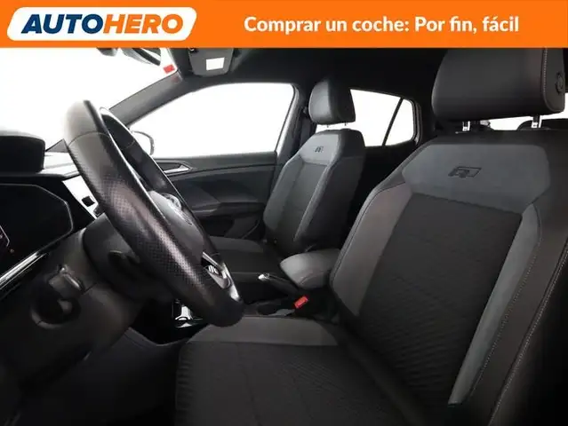 Volkswagen T-Cross view 11
