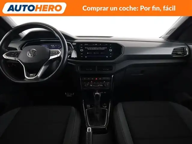 Volkswagen T-Cross view 13