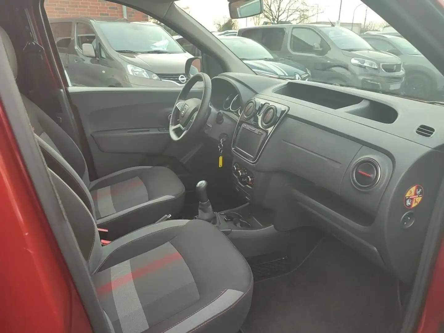 Dacia Dokker Stepway 1.6 8V 110CV GPL Rosso - 1