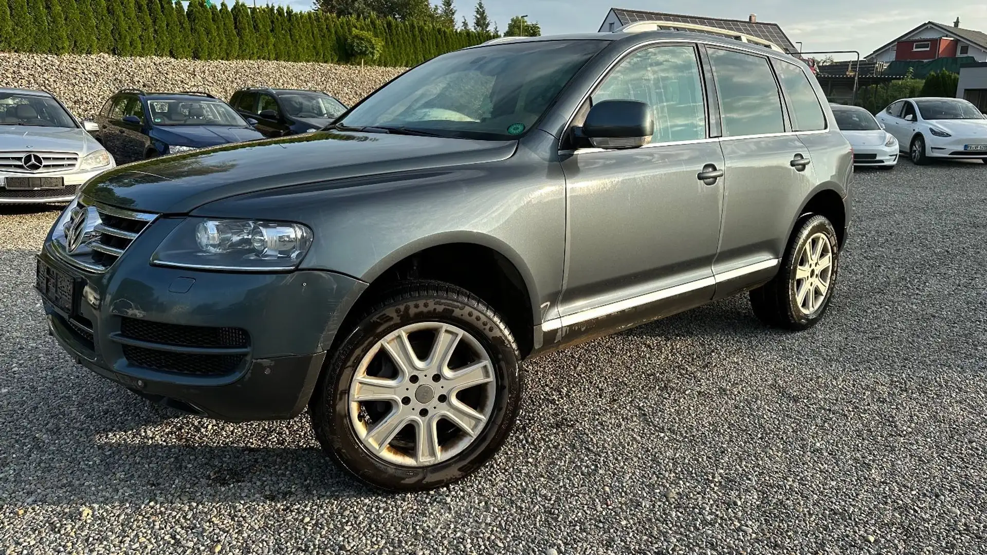 Volkswagen Touareg V6 TDI Grau - 1