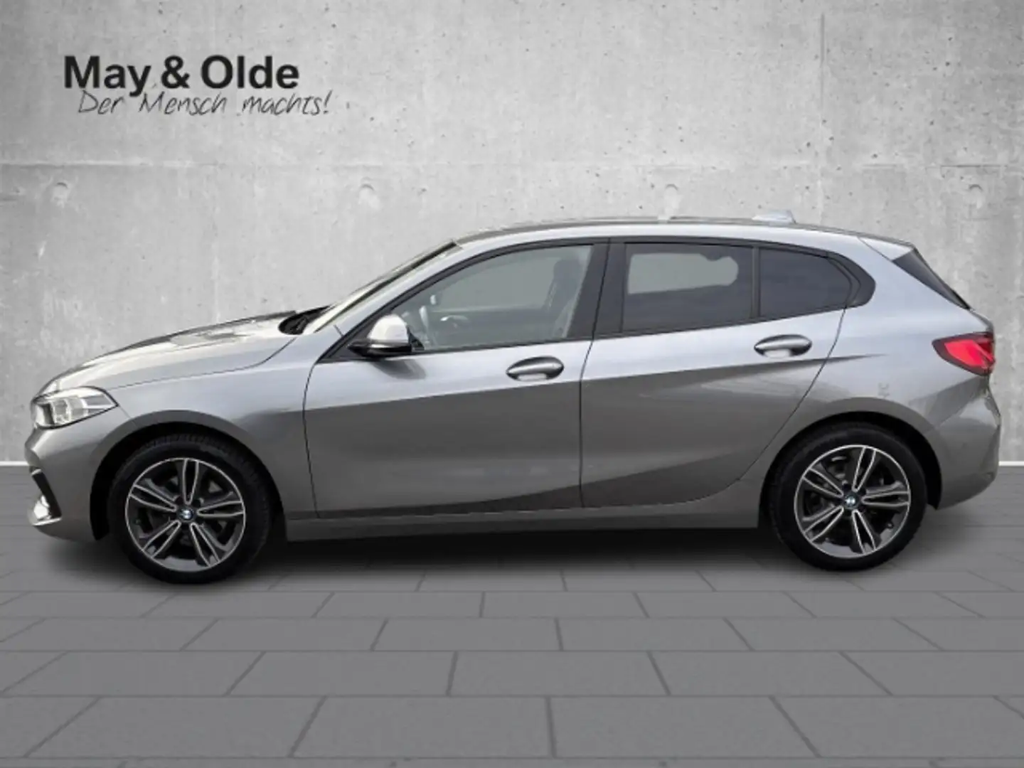 BMW 118 d Sport Line AHK Navi LED T-Leder PA SHZ Grigio - 2