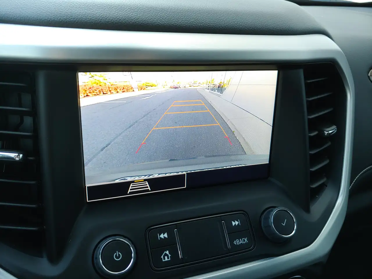 GMC Acadia photo GMC Acadia